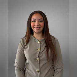 Isabella Prucha — Corporate Trainer at Helios Acquisitions